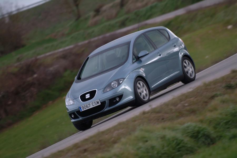  Seat Altea 2004 года  (фото 71 из 132)
